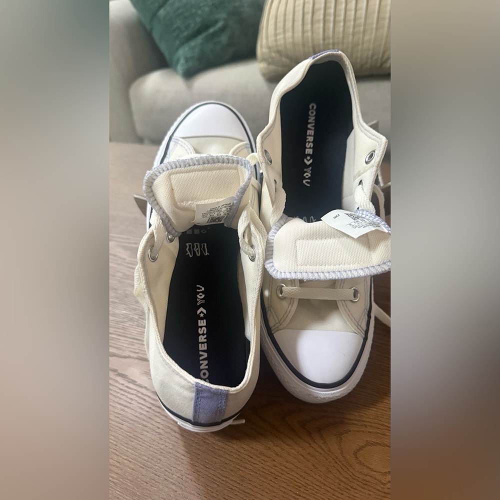 Converse Off-White Low-Top Platform Sneakers - Picture 5 of 11